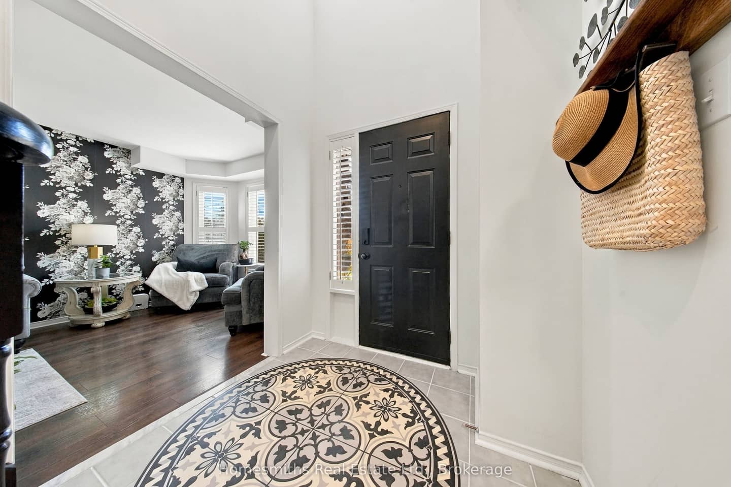 45 Granville Drive, Clarington, ON L1E 2W8