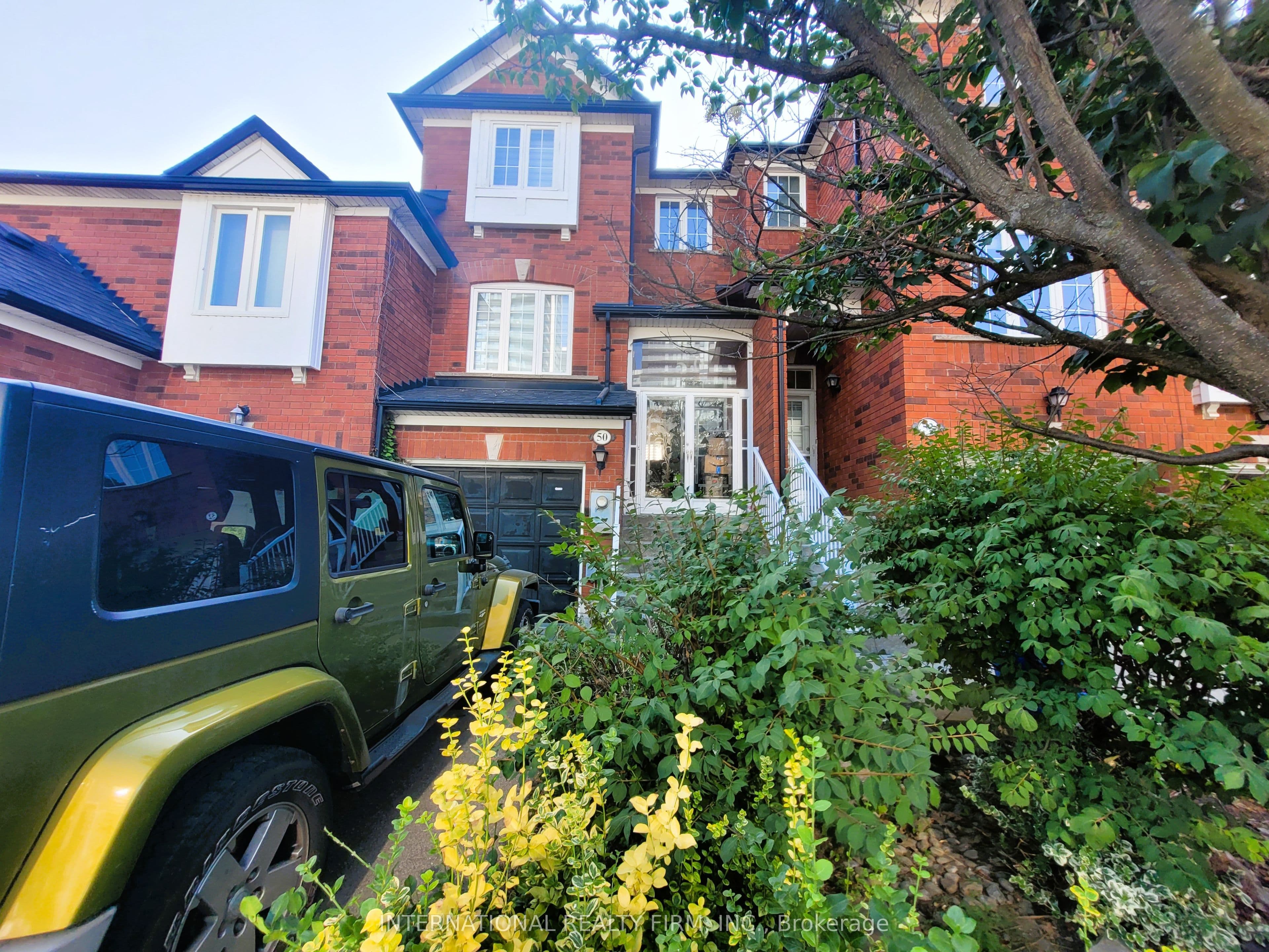 50 Beresford Drive, Richmond Hill, ON L4B 4J6