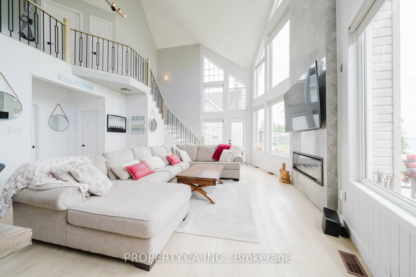 1283 Chief Joseph Snake Road, Georgina Islands, ON L0E 1R0