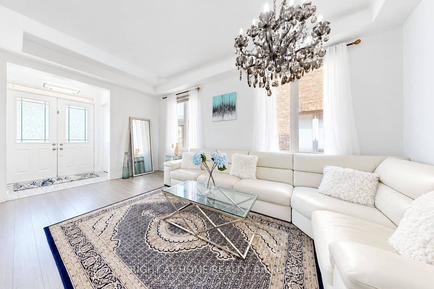 59 Hydrangea Hollow, East Gwillimbury, ON L9N 0T1