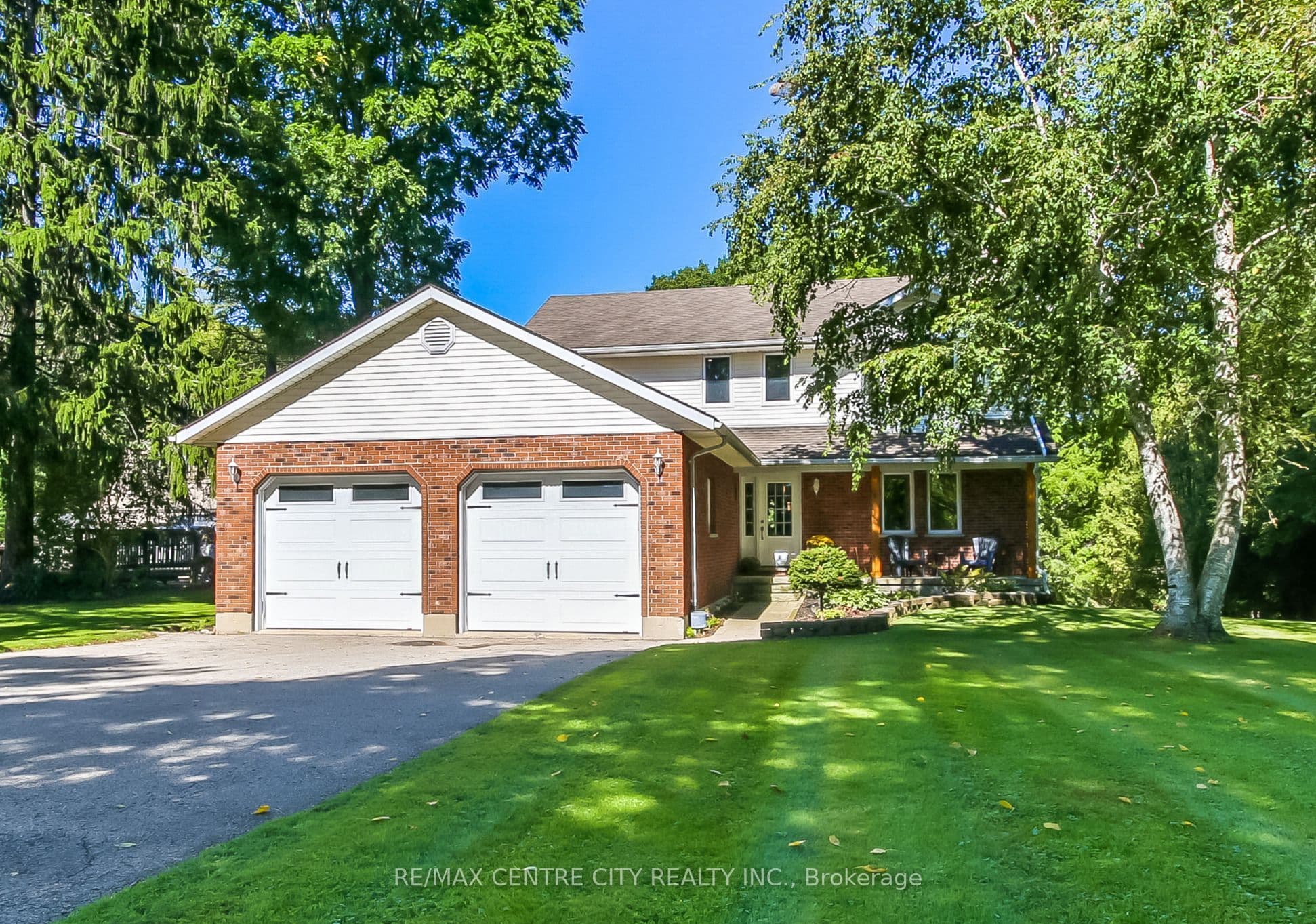 37450 Lake Line, Southwold, ON N5L 1J1