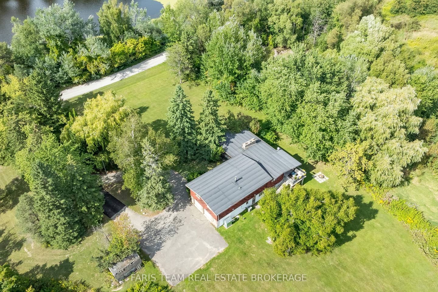 175 South Summit Farm Road, King, ON L7B 1J8