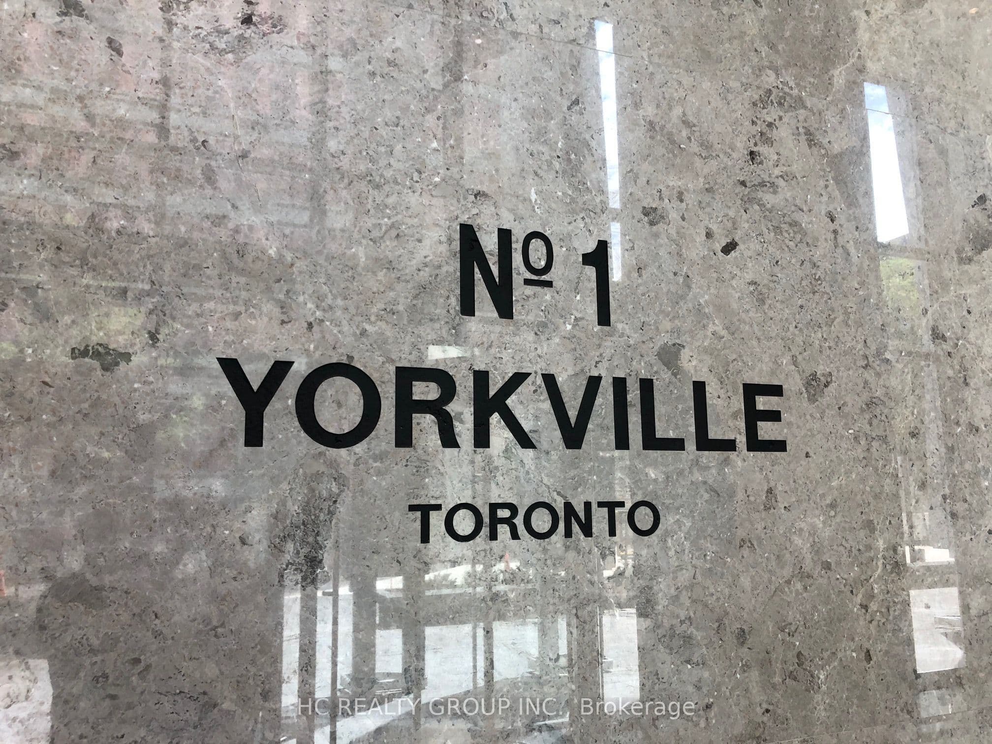 1 Yorkville Avenue 4512, Toronto, ON M4W 0B1