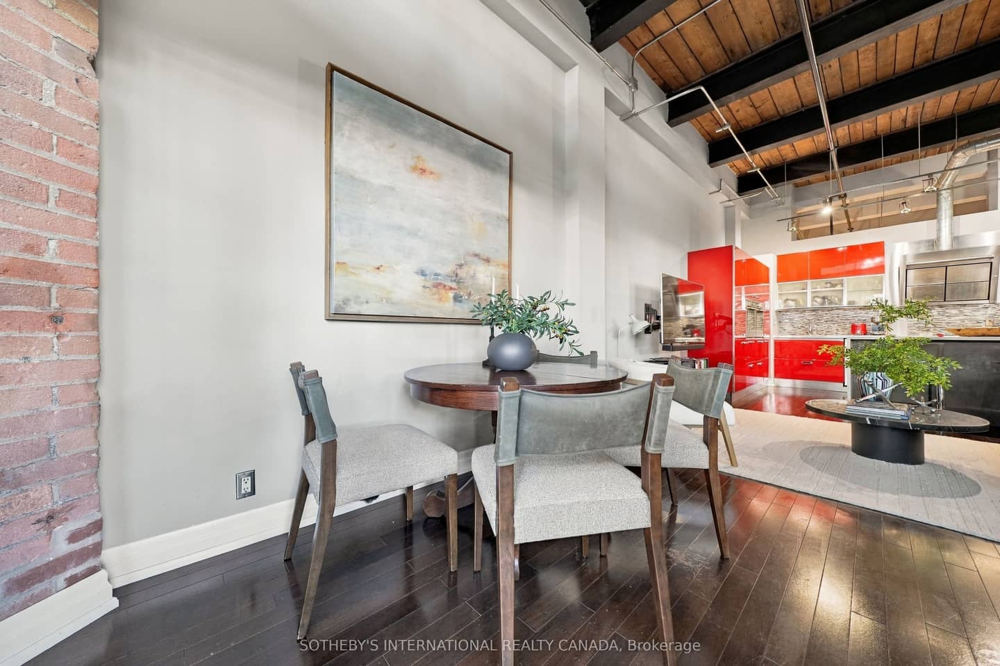 43 Hanna Avenue 103, Toronto, ON M6K 1X1