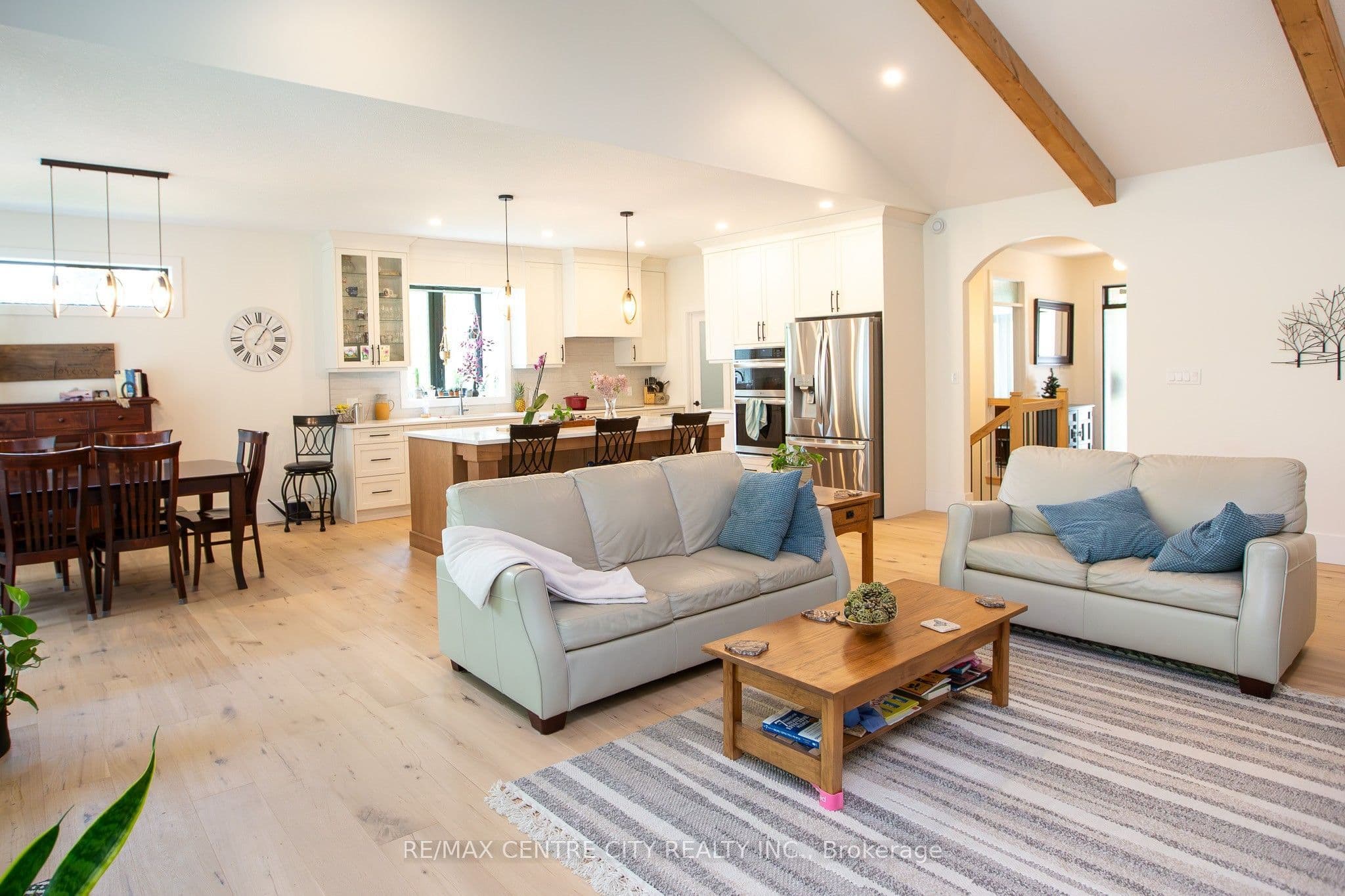 273 Foxborough Place, Thames Centre, ON N0M 2P0