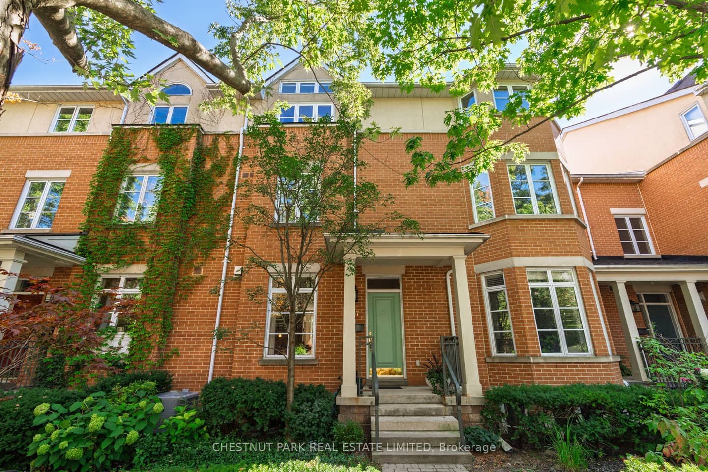 47 Shaftesbury Avenue, Toronto, ON M4T 3B3