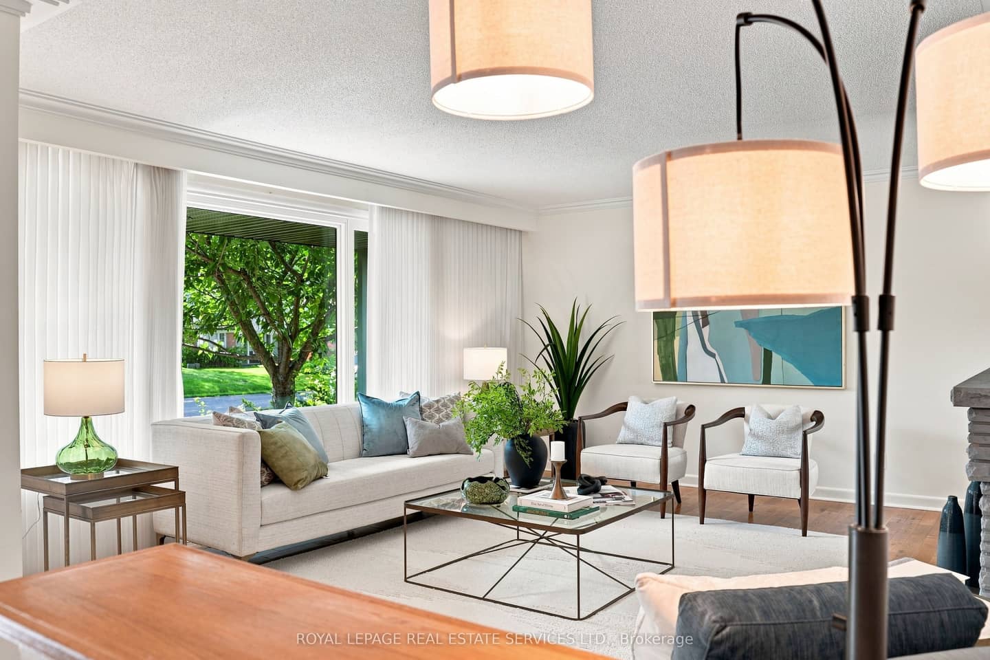 16 Oldham Road, Toronto, ON M9A 2B7