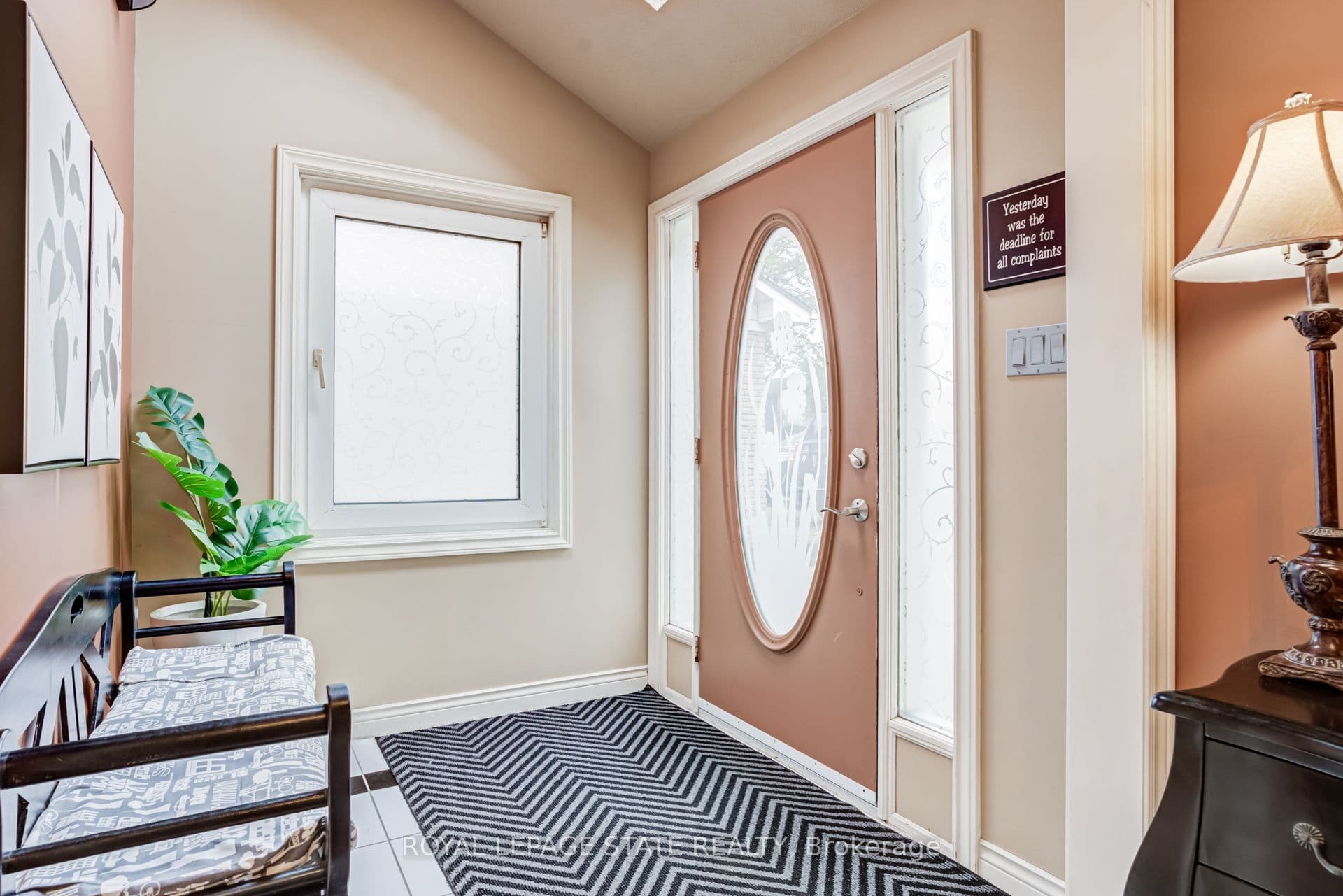 106 Appleford Road, Hamilton, ON L9C 6B8