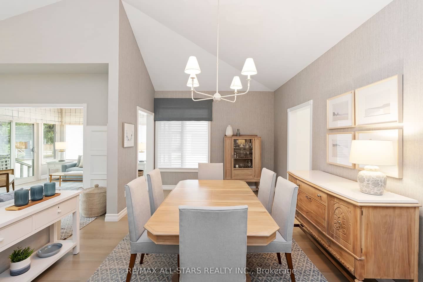 24 Sandpiper Key Way, Markham, ON L6E 1B4