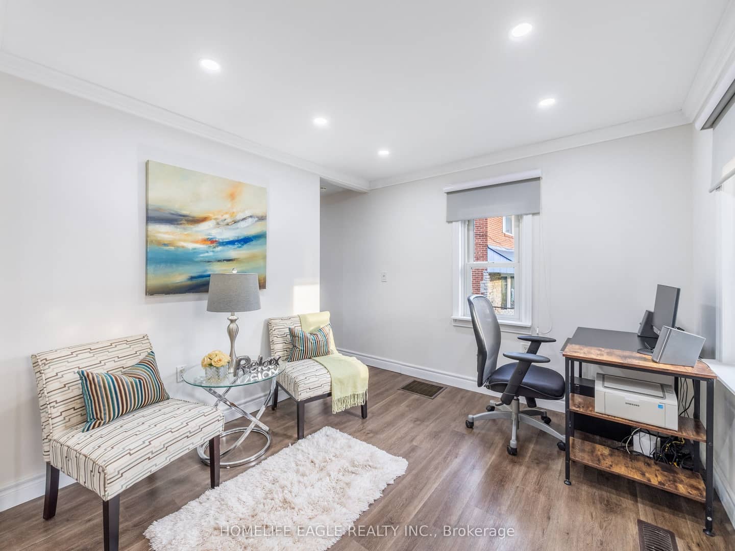75 Denne Boulevard, Newmarket, ON L3Y 4H5