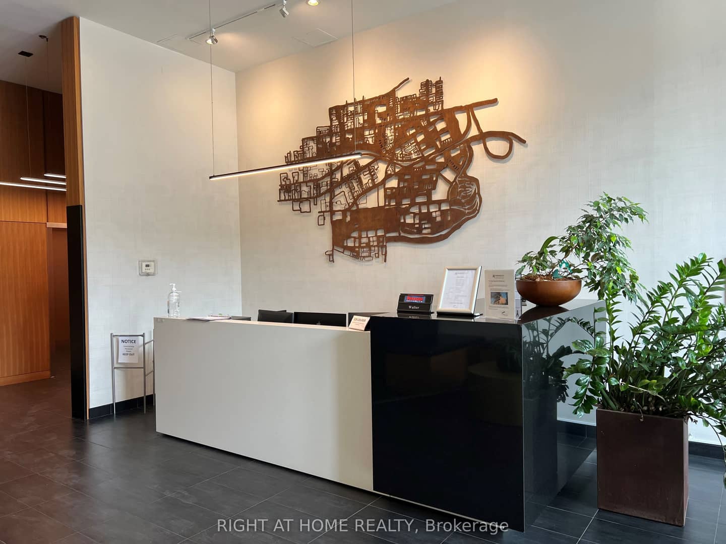 510 King Street E 103, Toronto, ON M5A 0E5