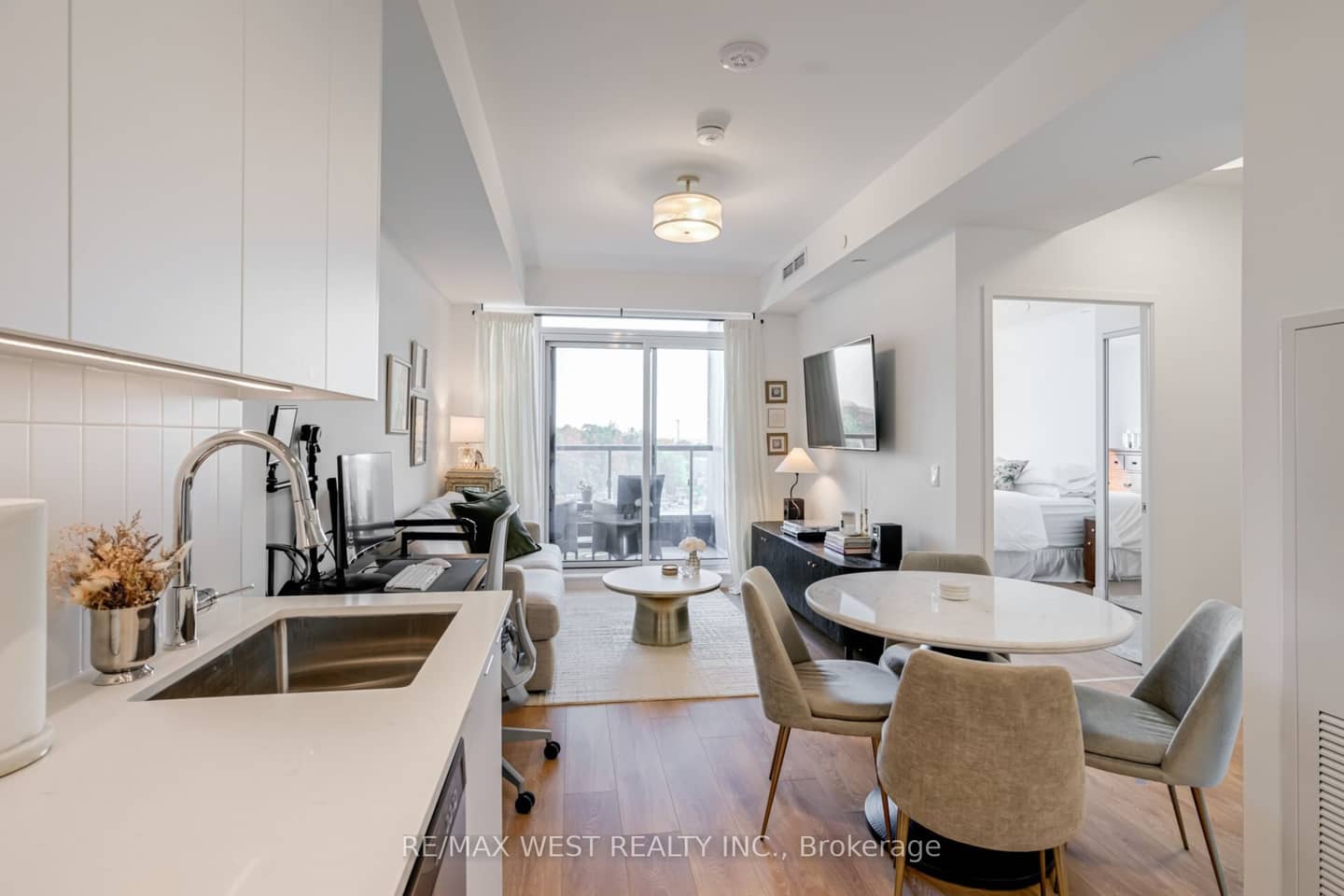 474 Caldari Road 511, Vaughan, ON L4K 0R5