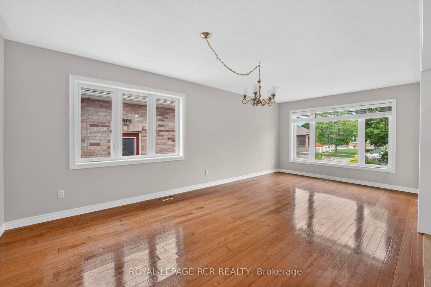71 Elmwood Avenue, Brock, ON L0K 1A0