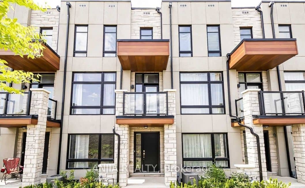135 Carpaccio Avenue, Vaughan, ON L4H 4R6