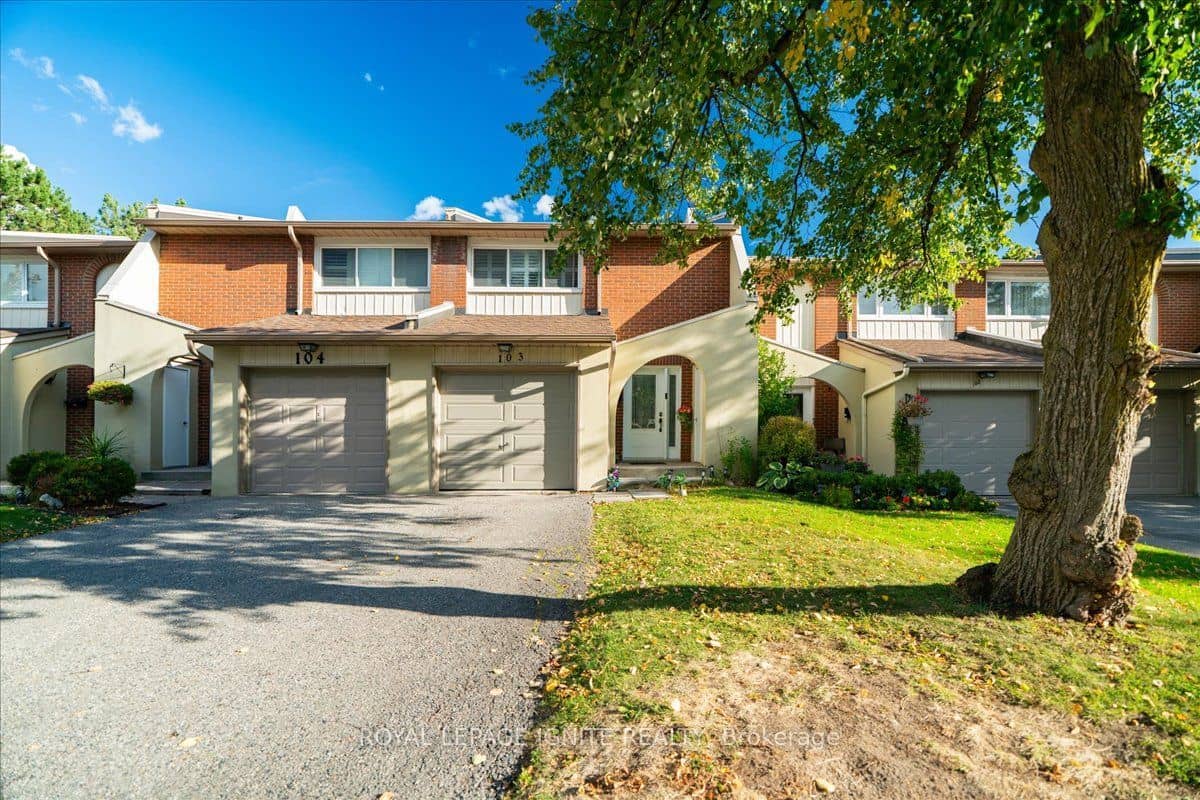 1180 Mississauga Valley Boulevard #103, Mississauga, ON L5A 3M9