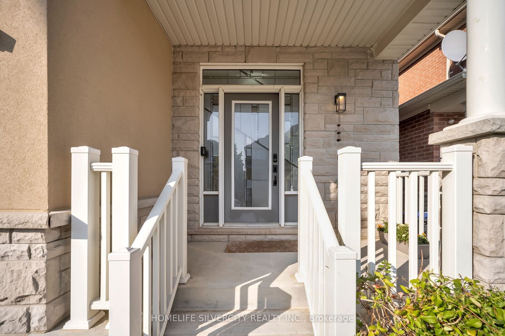60 Tysonville Circle, Brampton, ON L7A 0B5