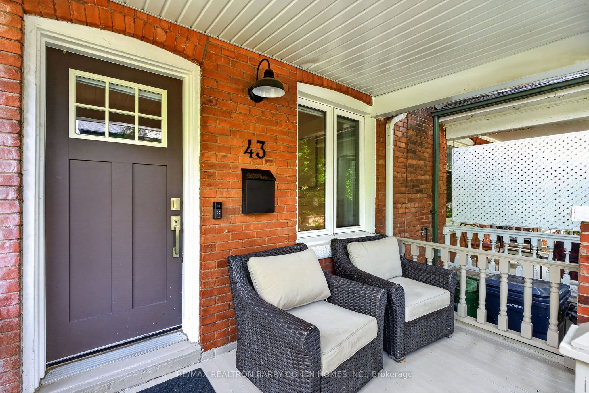 43 Helena Avenue, Toronto, ON M6G 2H3