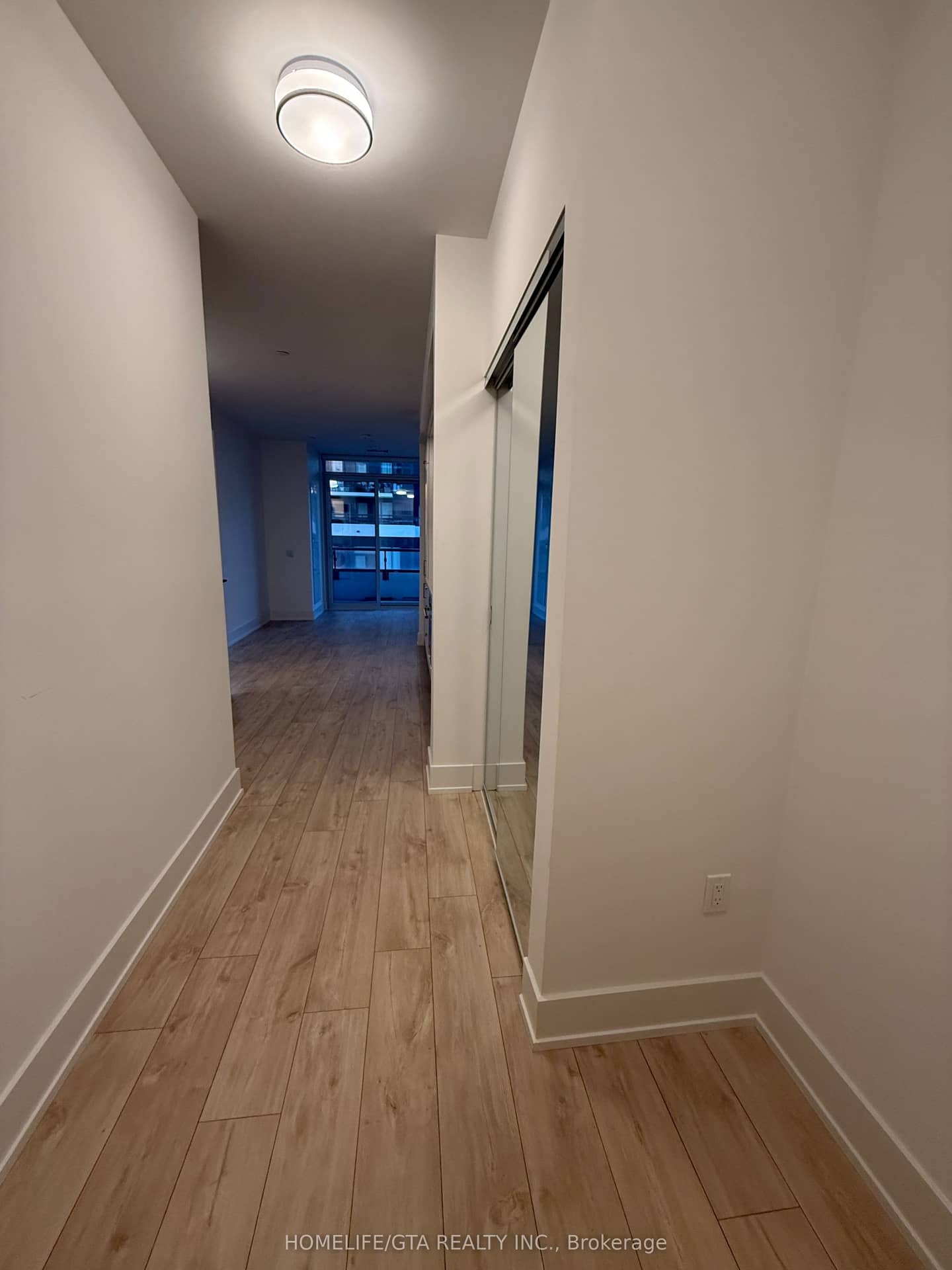 10 Inn On The Park Drive 605, Toronto, ON M3C 0P9