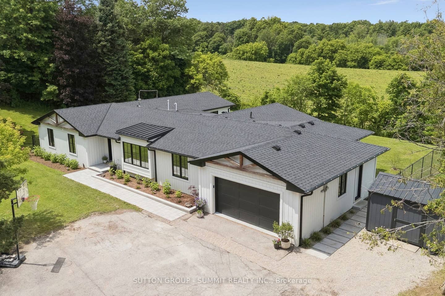 1315 Britannia Road, Burlington, ON L7P 0E7