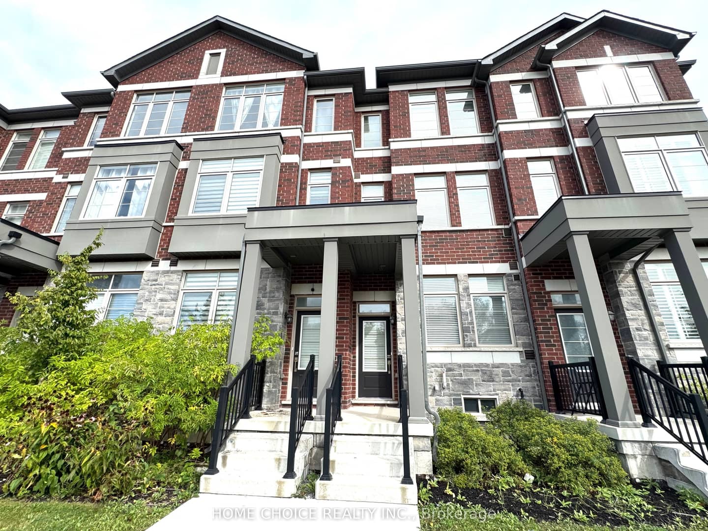 47 Saigen Lane, Markham, ON L6B 1R2