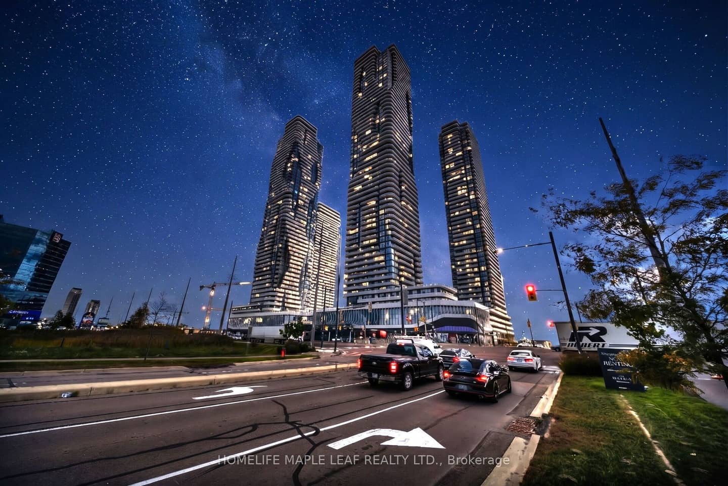 225 Commerce Street 2211, Vaughan, ON L4K 0R1