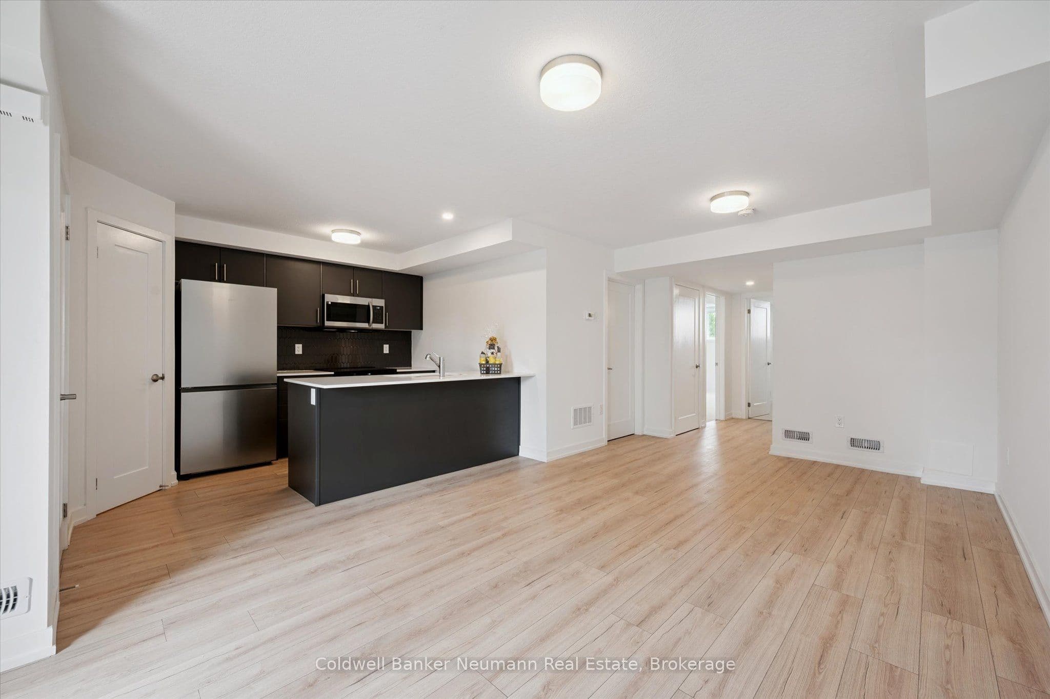 940 St David Street N 25, Centre Wellington, ON N1M 0L7