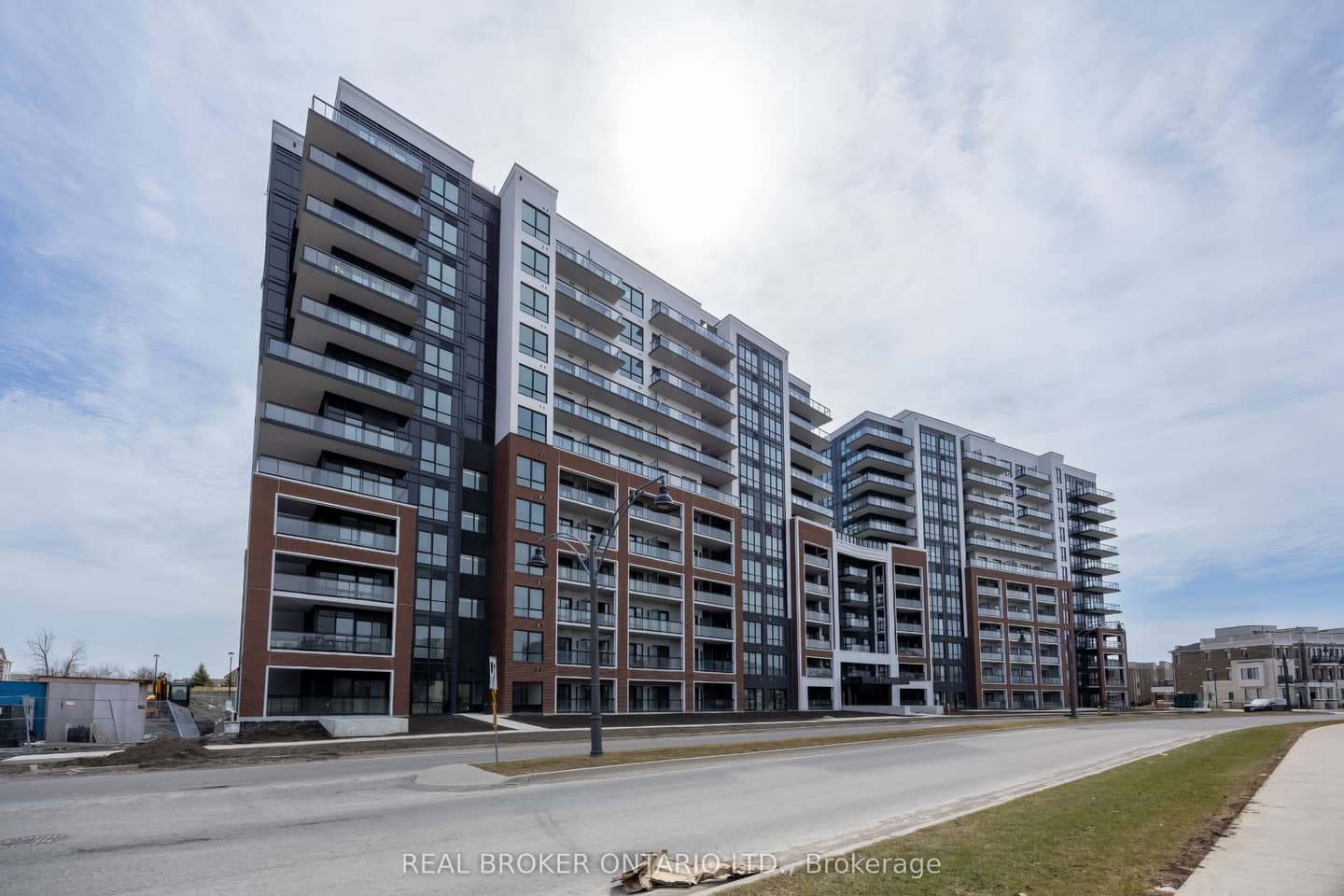 51 Clarington Boulevard 402, Clarington, ON L1C 7J8
