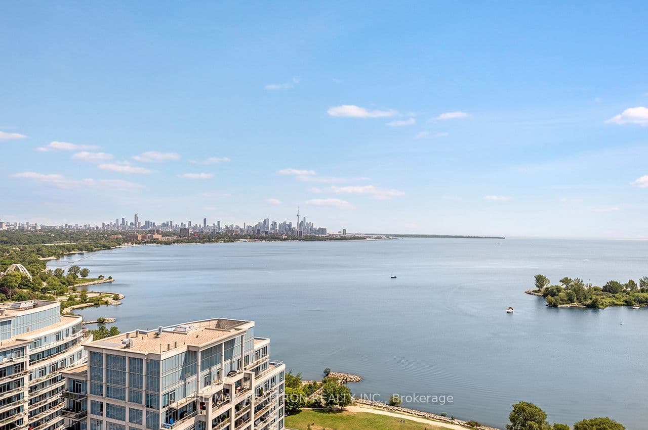 16 Brookers Lane 2407, Toronto, ON M8V 0A5