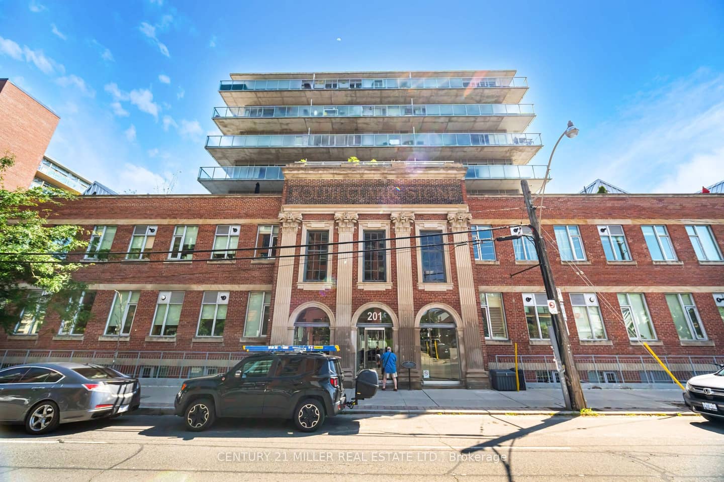 201 Carlaw Avenue 123, Toronto, ON M4M 2S3