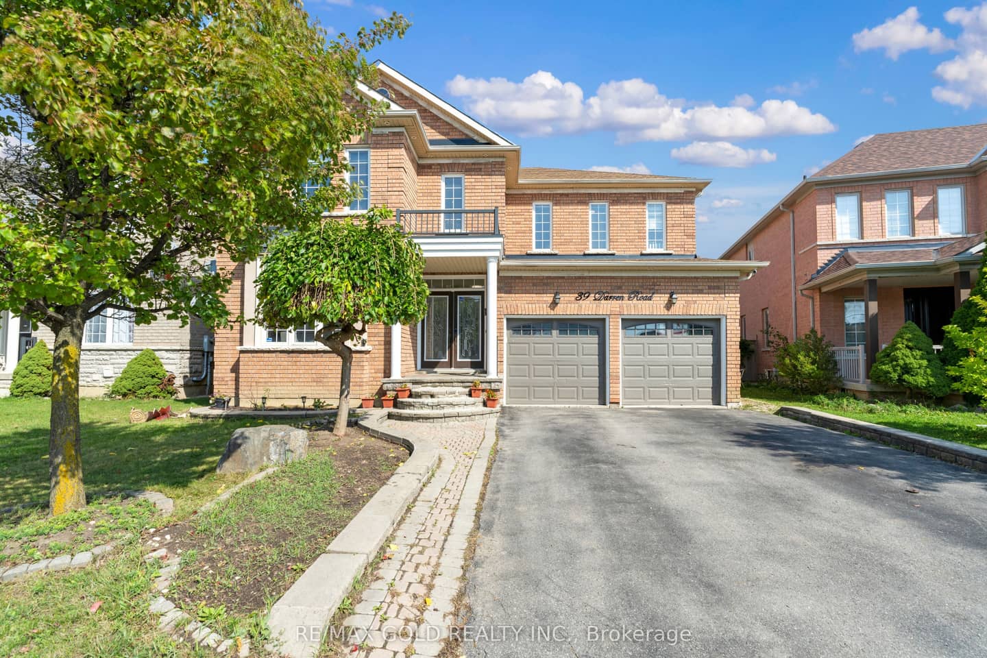 39 Darren Road, Brampton, ON L6P 1Z5