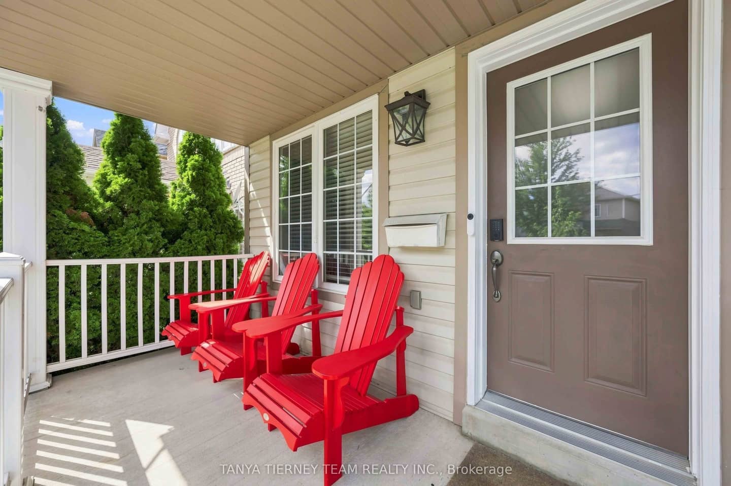 828 Taggart Crescent, Oshawa, ON L1K 0E5