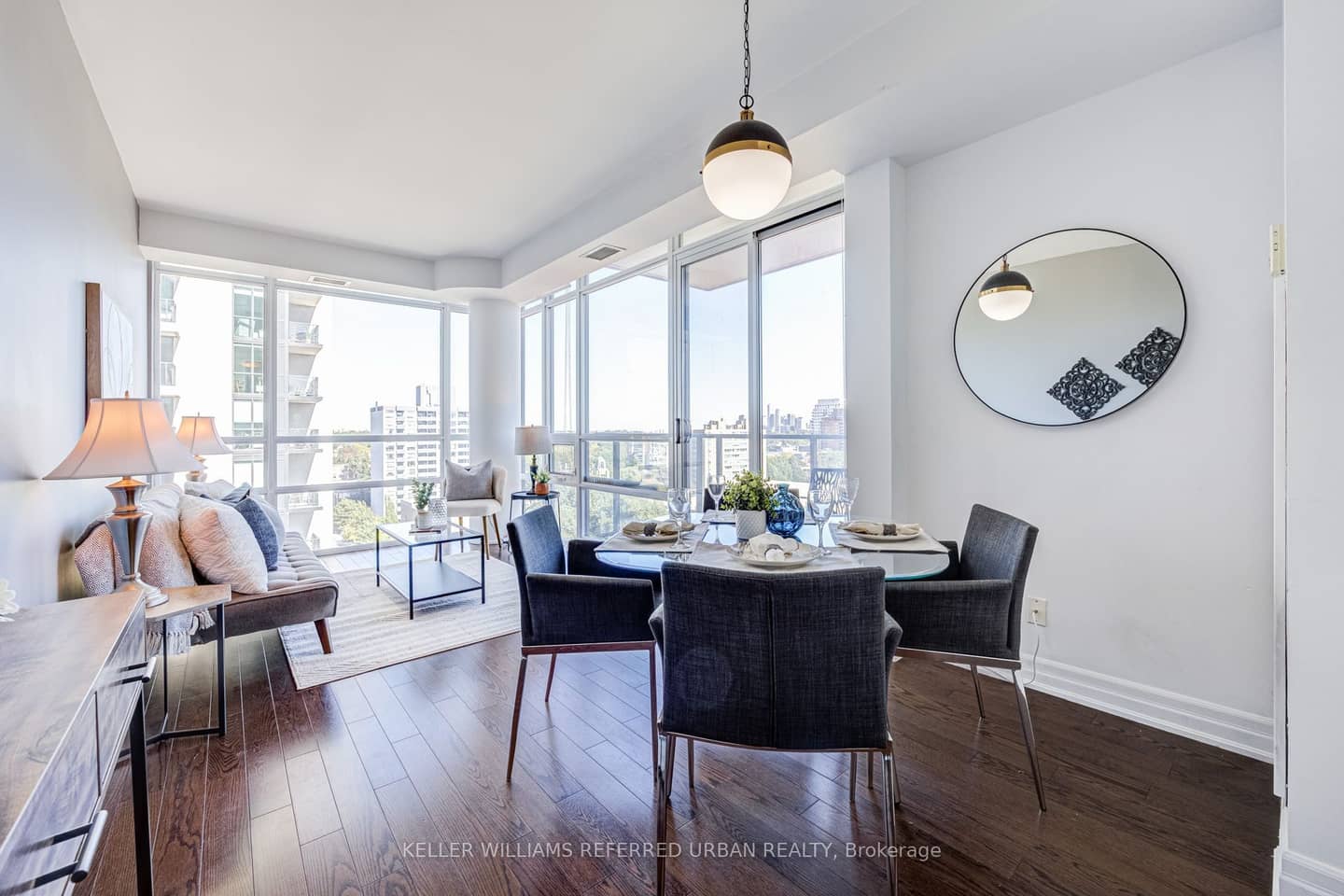 500 St Clair Avenue W 1006, Toronto, ON M6C 1A8