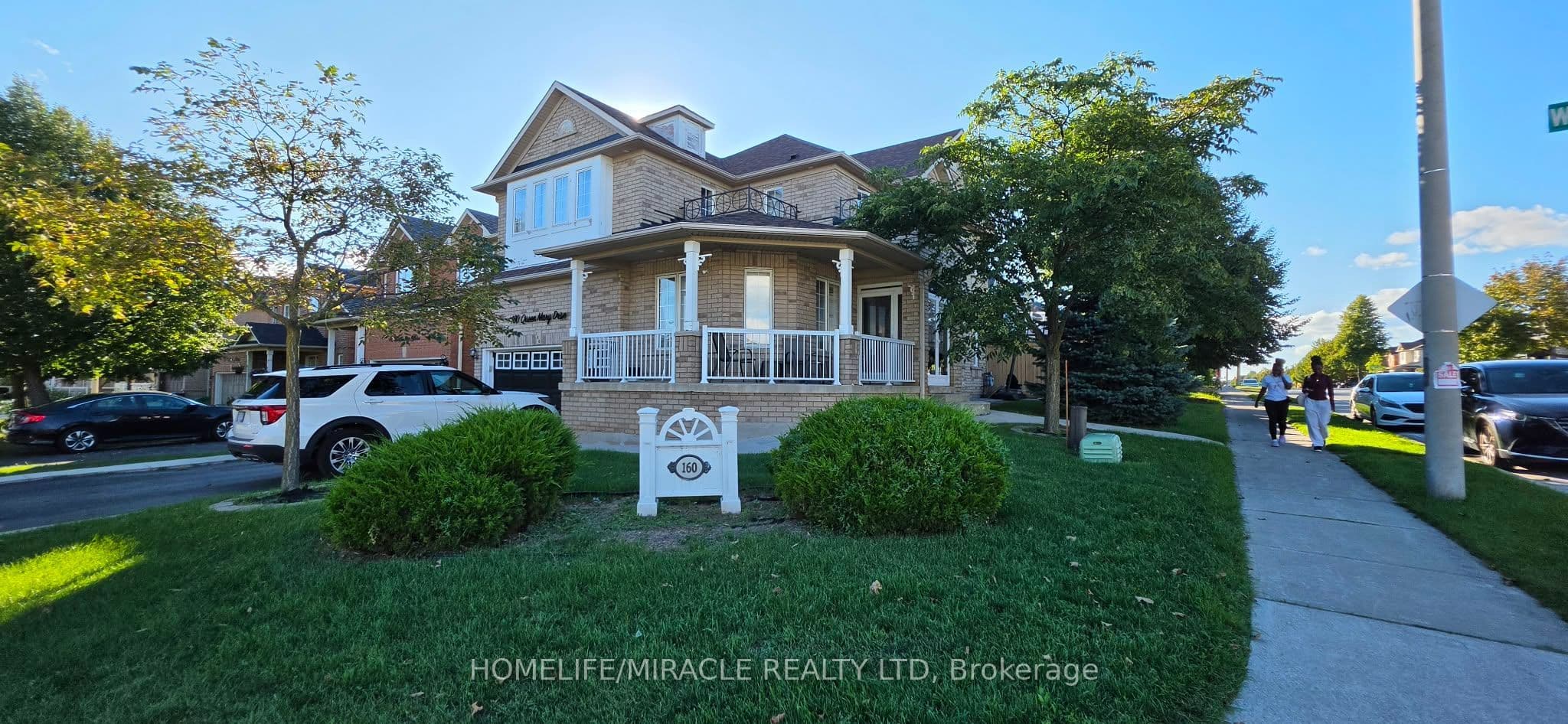 160 Queen Mary Drive, Brampton, ON L7A 1Z6
