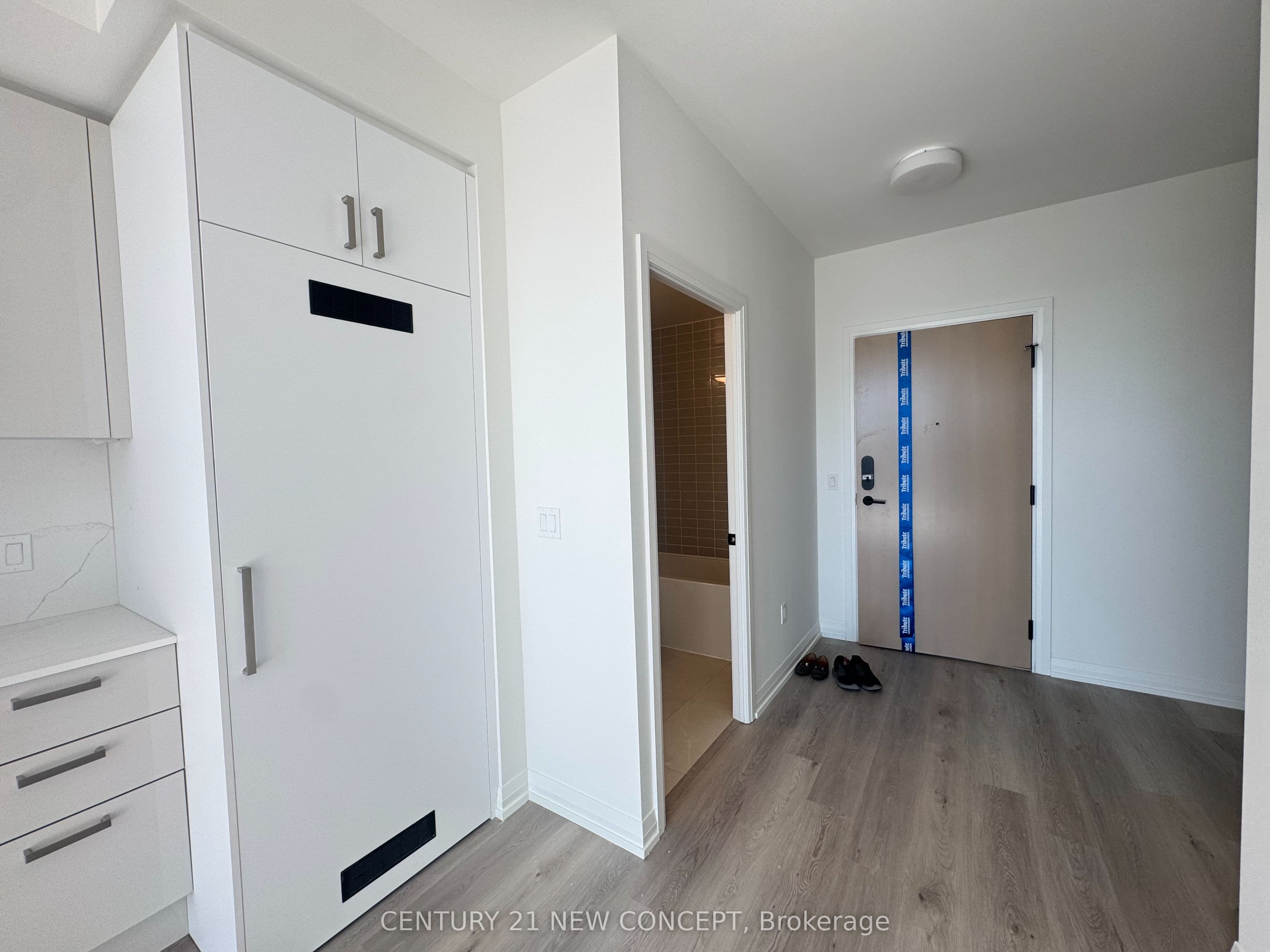 280 Dundas Street W PH07, Toronto, ON M5T 0E3