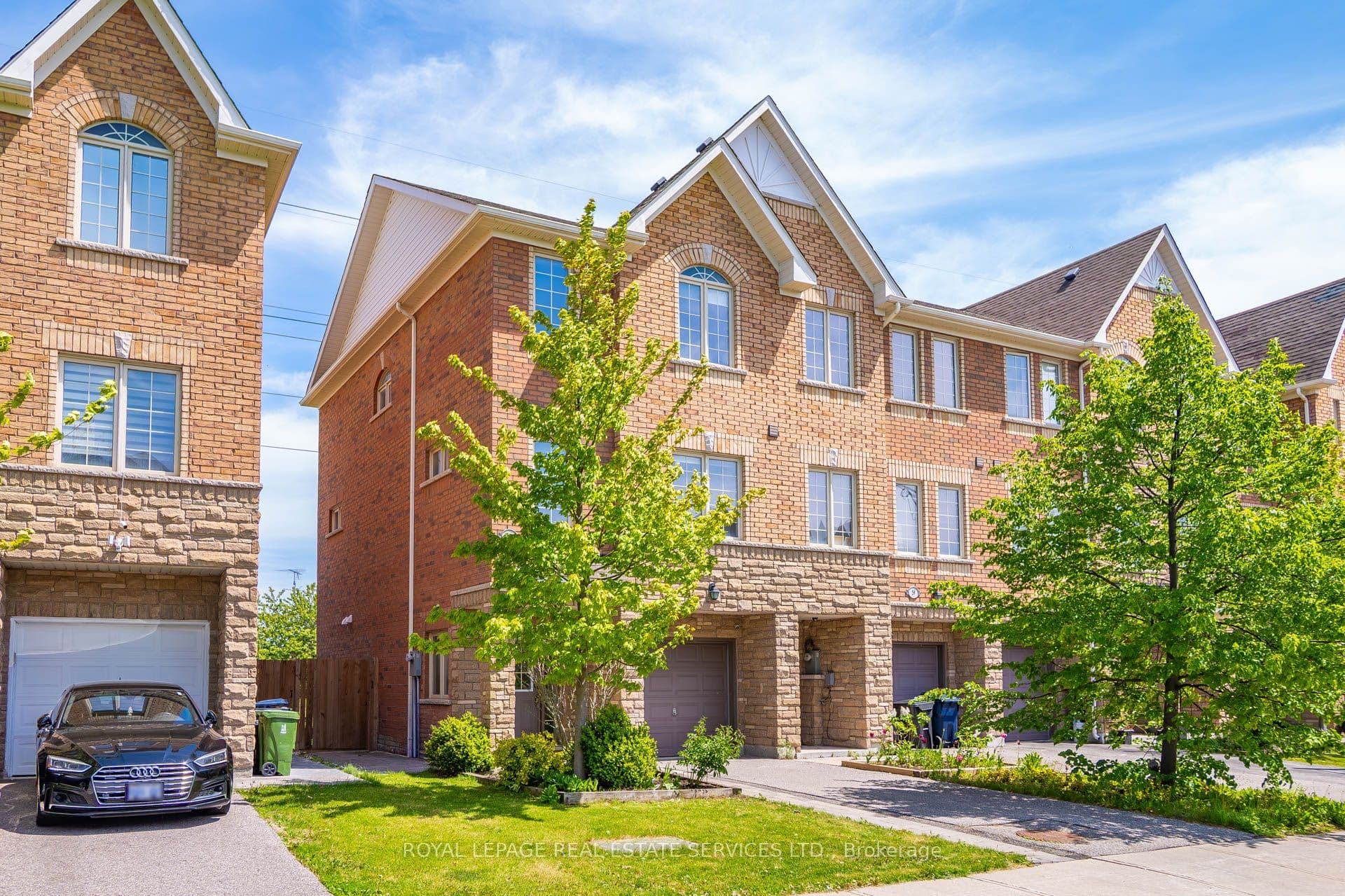 61 Pidgeon Street, Toronto, ON M1L 0C8