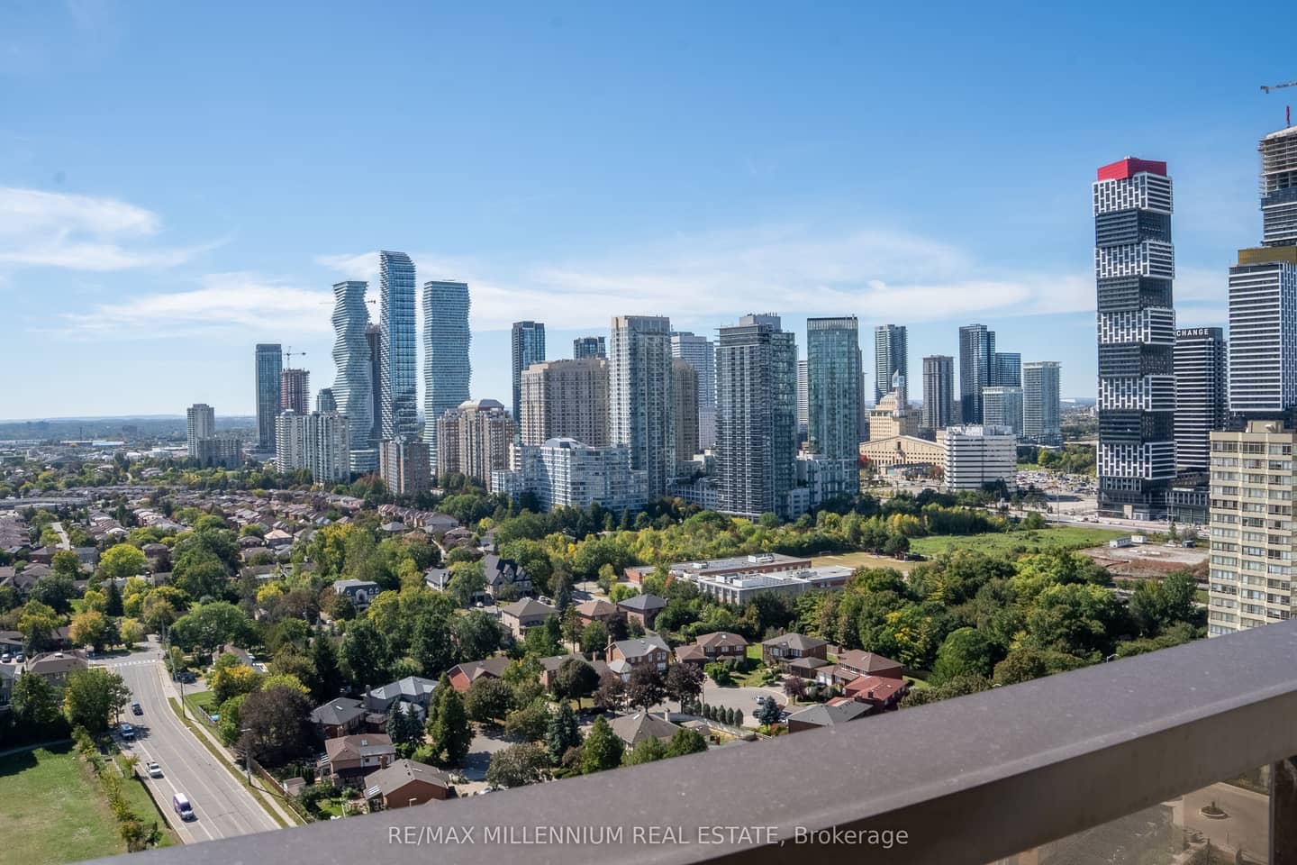 36 Elm Drive W 2607, Mississauga, ON L5B 0N3