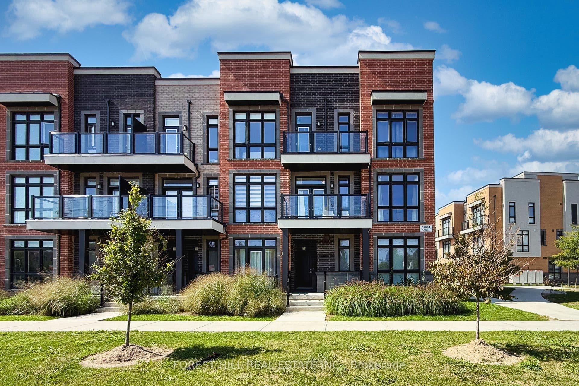 12868 Yonge Street 15, Richmond Hill, ON L4E 1J4