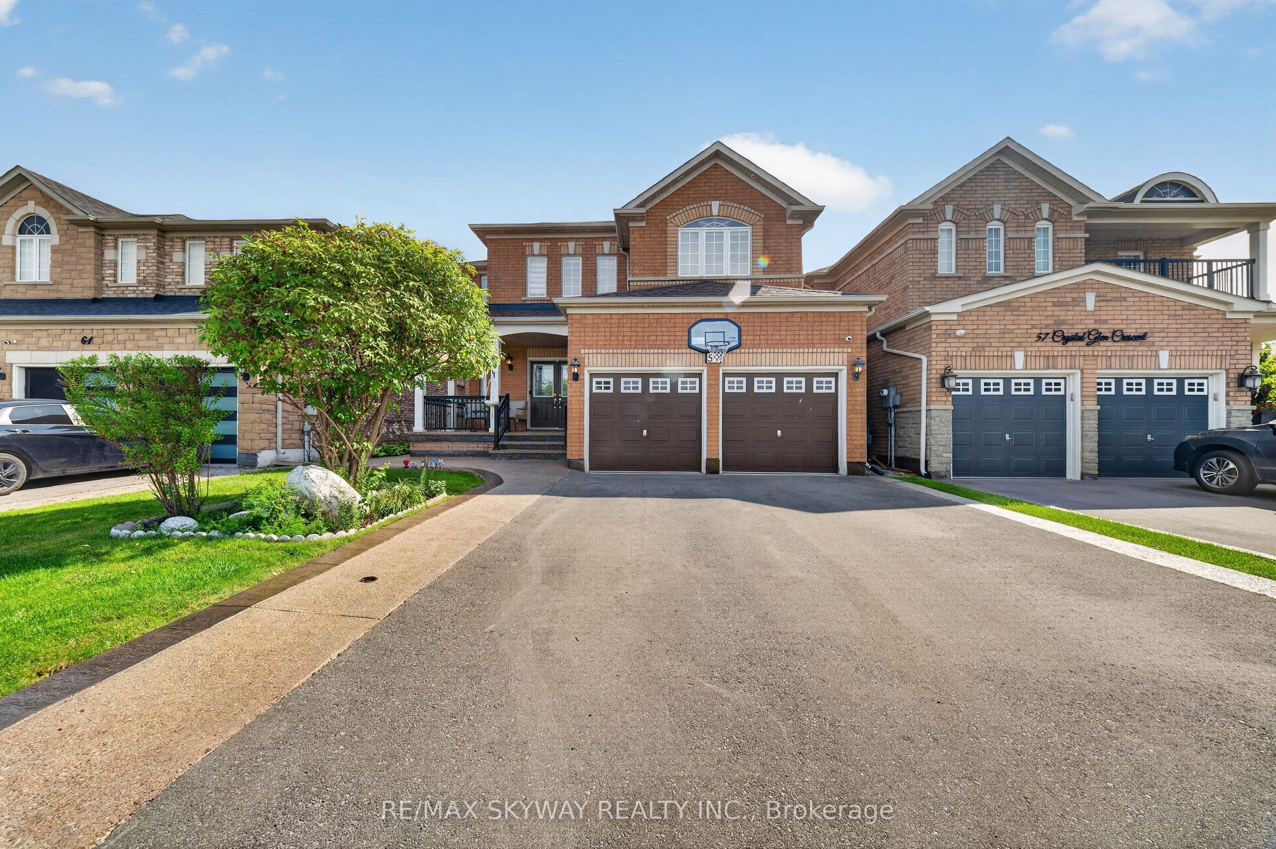 59 Crystal Glen Crescent, Brampton, ON L6X 0K2