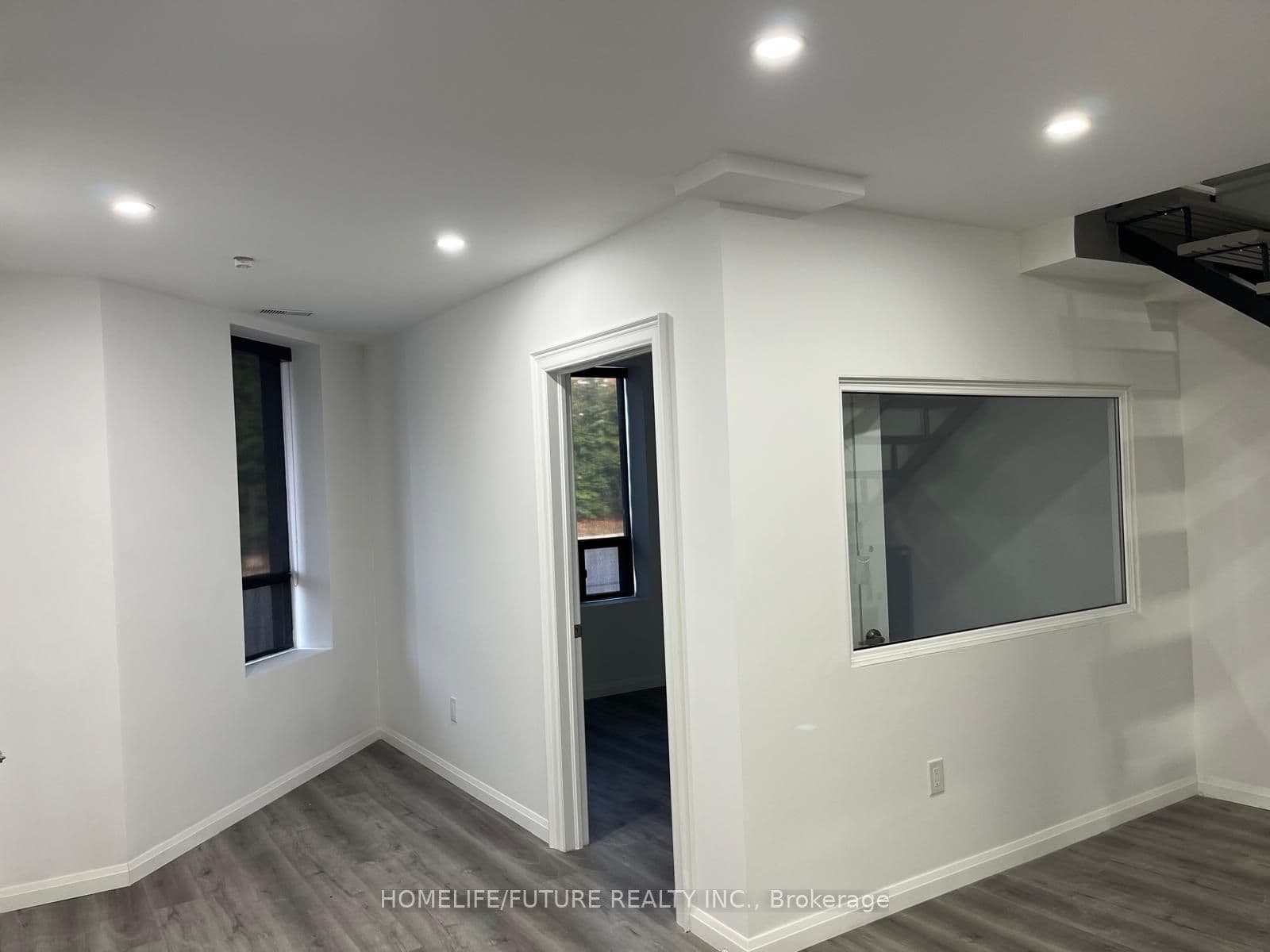8560 Torbram Road 20, Brampton, ON L6T 5C9