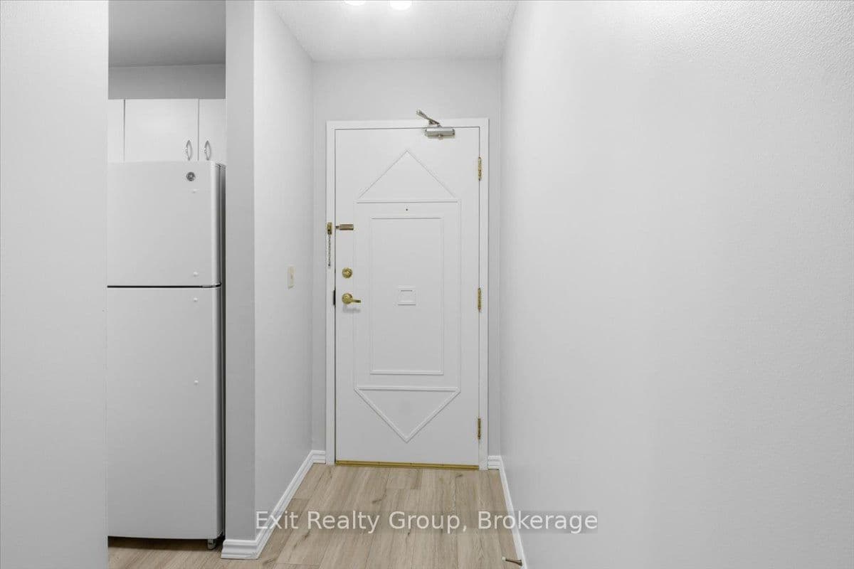 175 Haig Road 222, Belleville, ON K8N 5R7