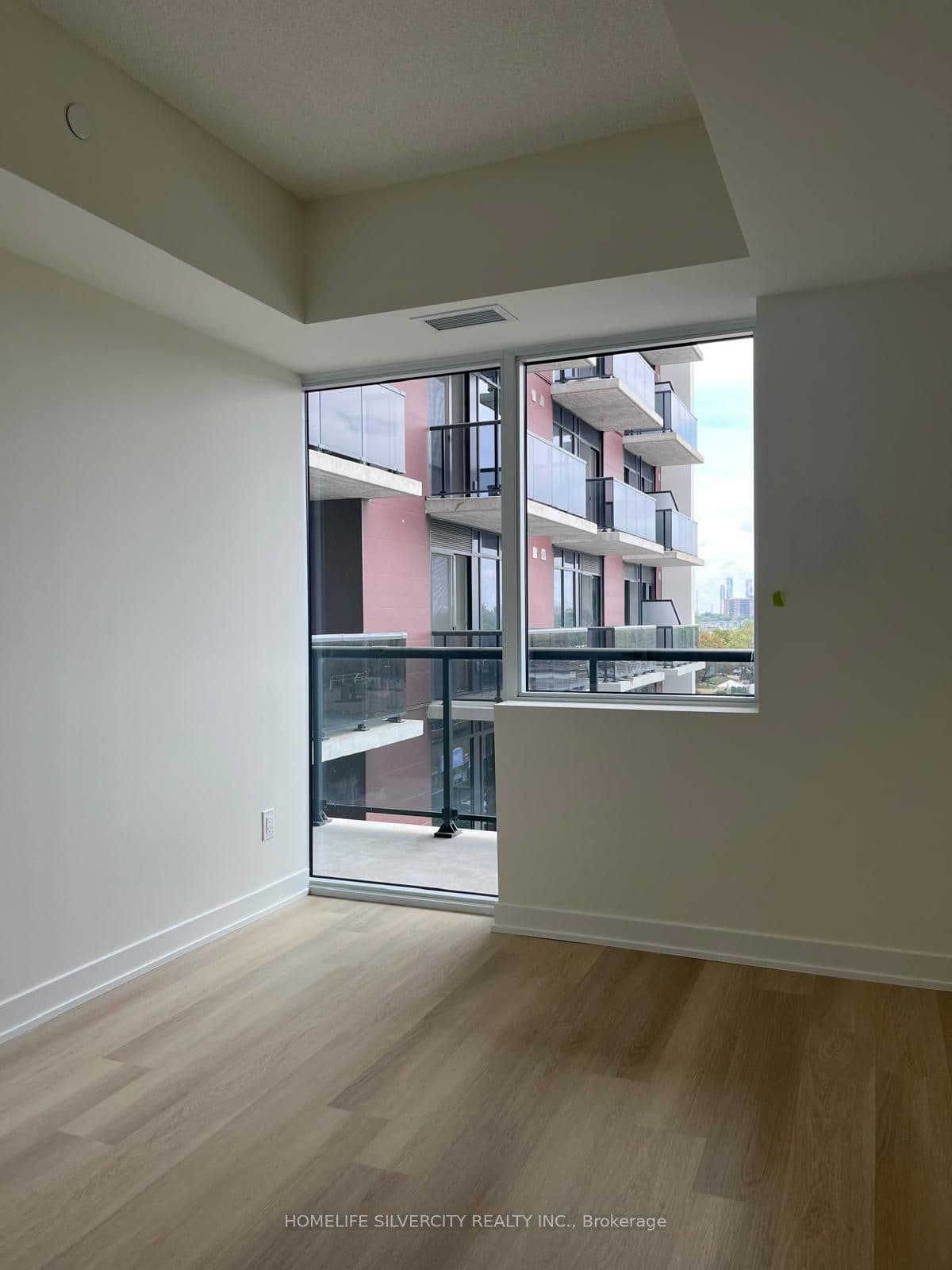 2825 Jane Street 502, Toronto, ON M3N 2J5