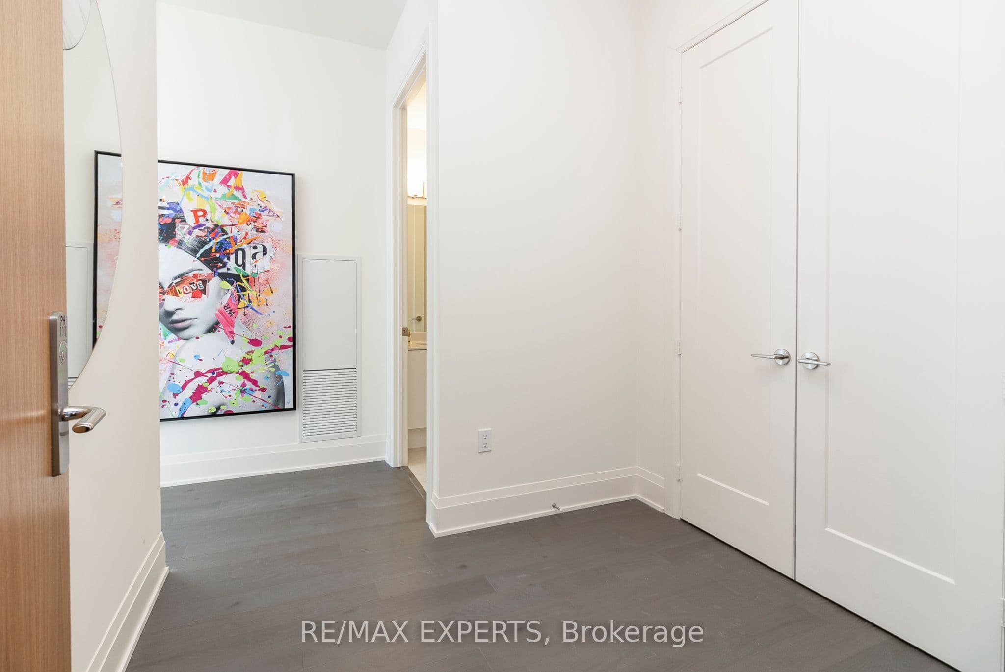 8960 Jane Street PH111, Vaughan, ON L4K 0M6