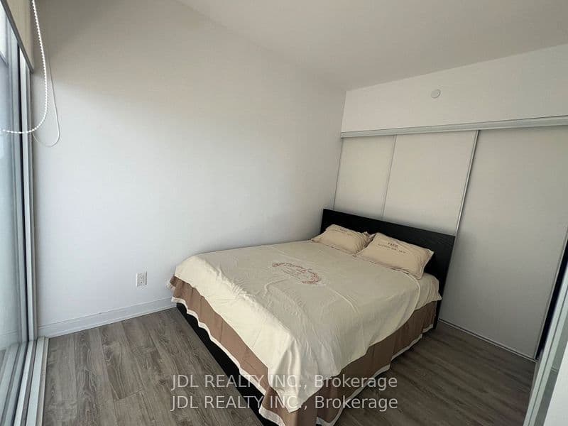 42 Charles Street E 3609, Toronto, ON M4Y 1T4