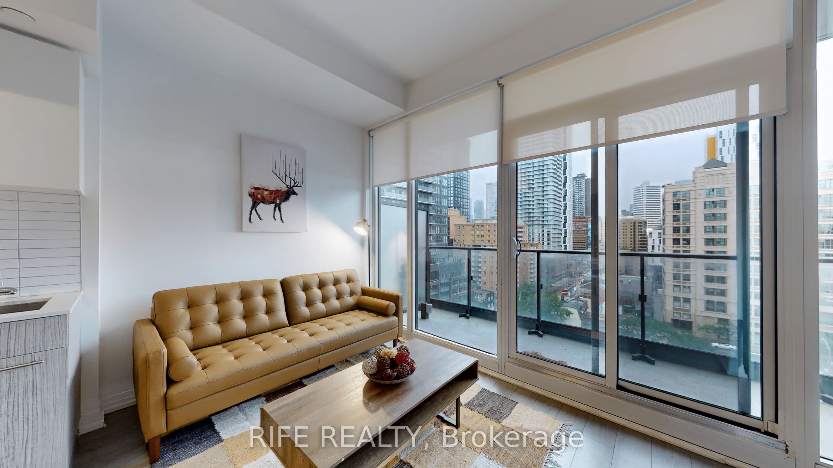 251 Jarvis Street 830, Toronto, ON M5B 0C3