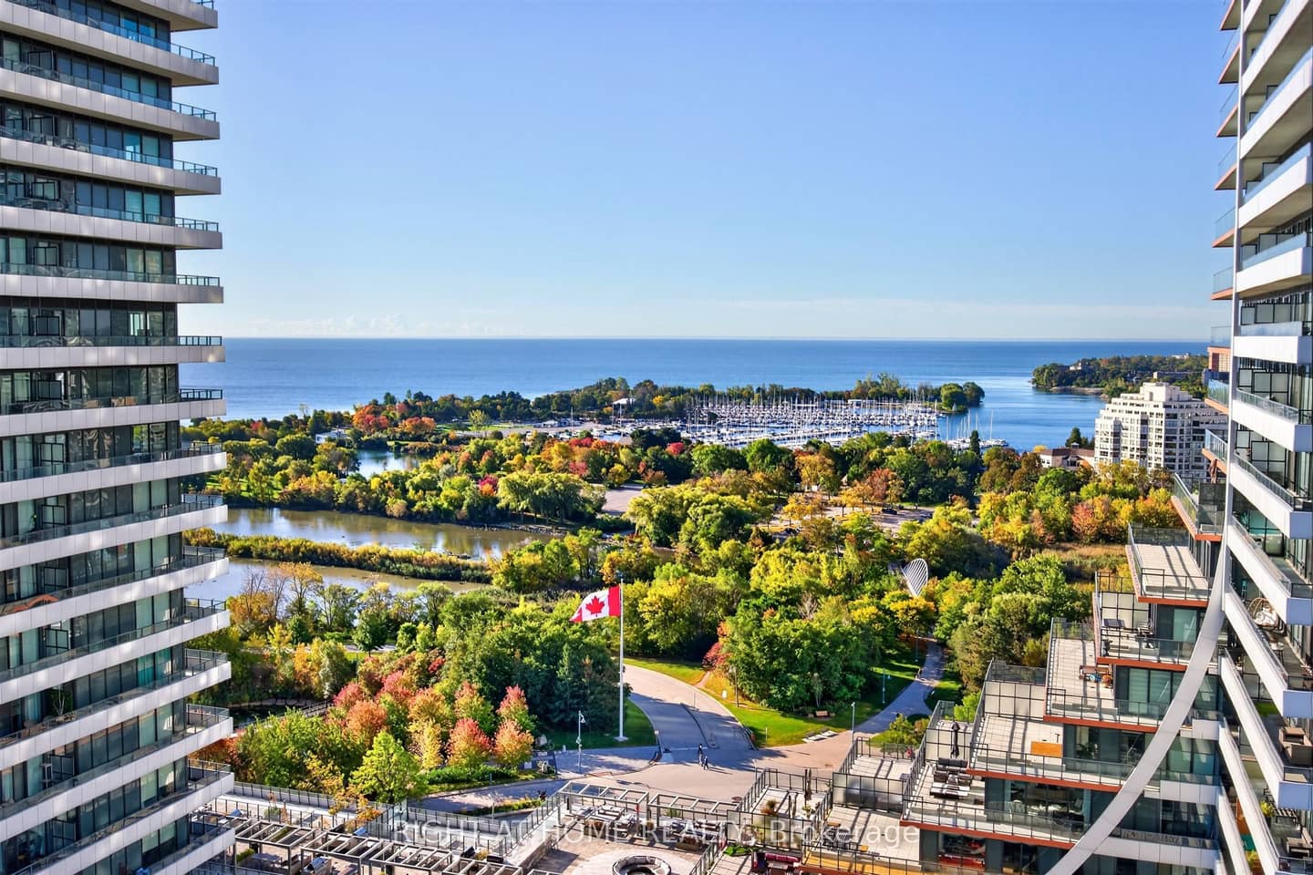 33 Shore Breeze Drive 1801, Toronto, ON M8V 0G1