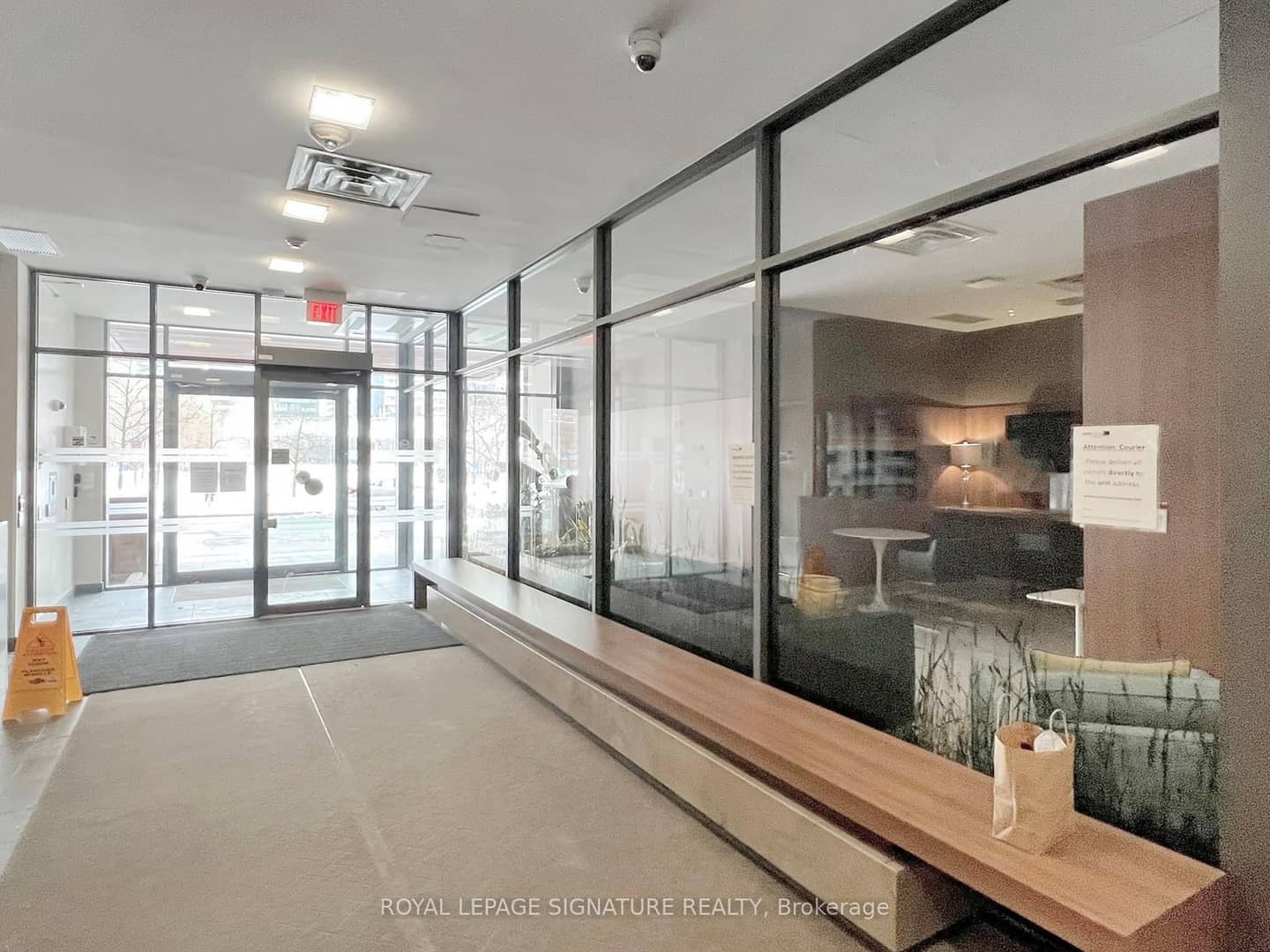 260 Sackville Street 1002, Toronto, ON M5A 0B3