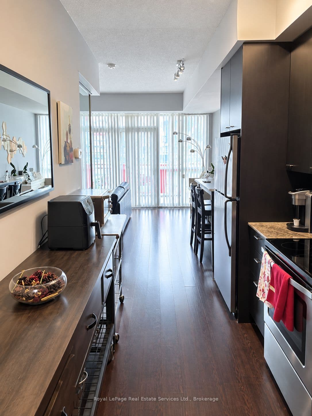 775 King Street W 1006, Toronto, ON M5V 2K3
