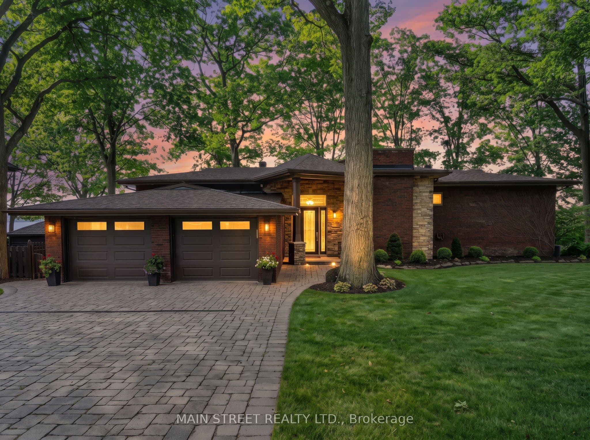 13 Georgina Drive S, Oro-Medonte, ON L4M 1E9
