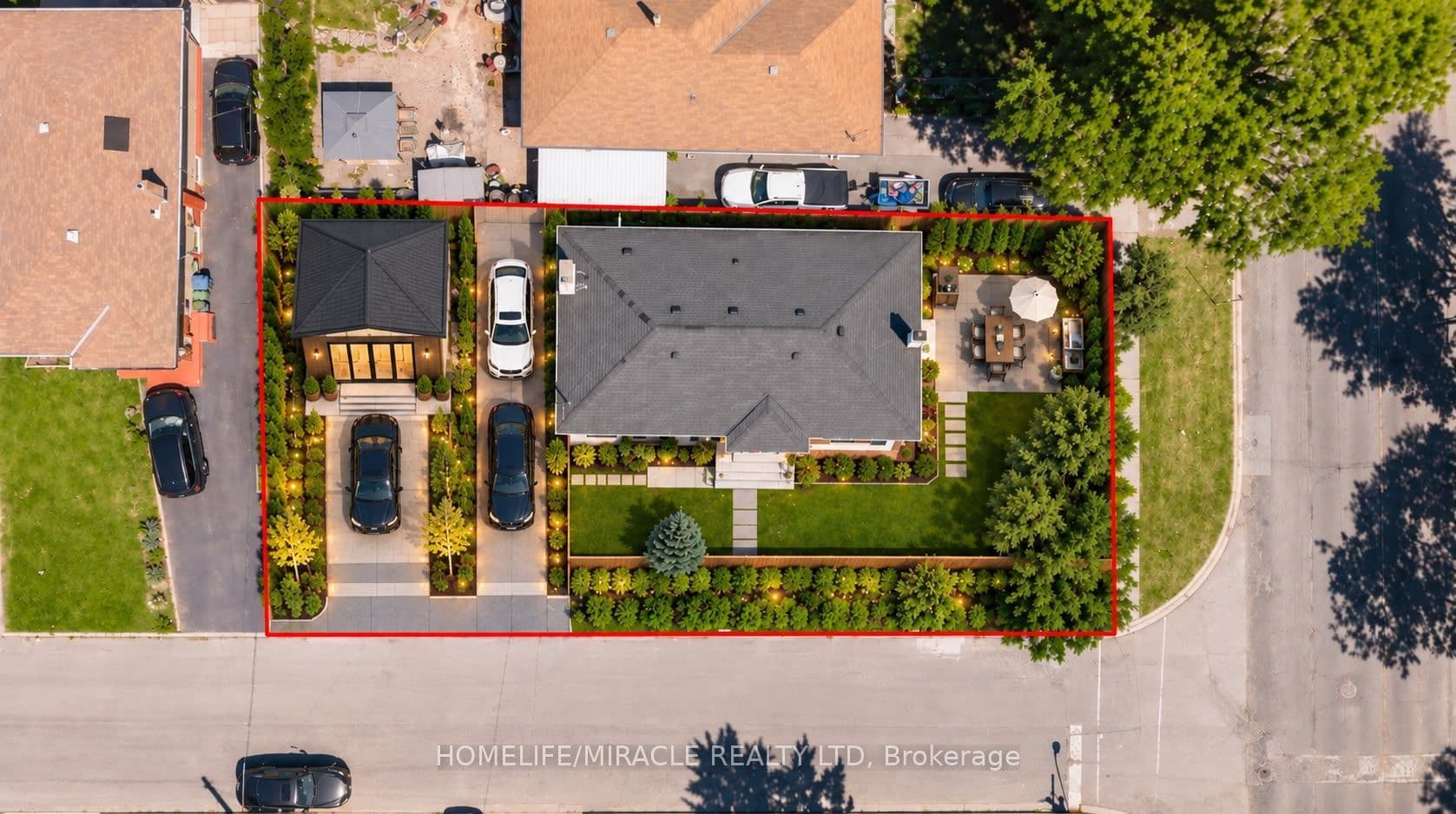 22 Arnprior Road, Toronto, ON M1K 5A6