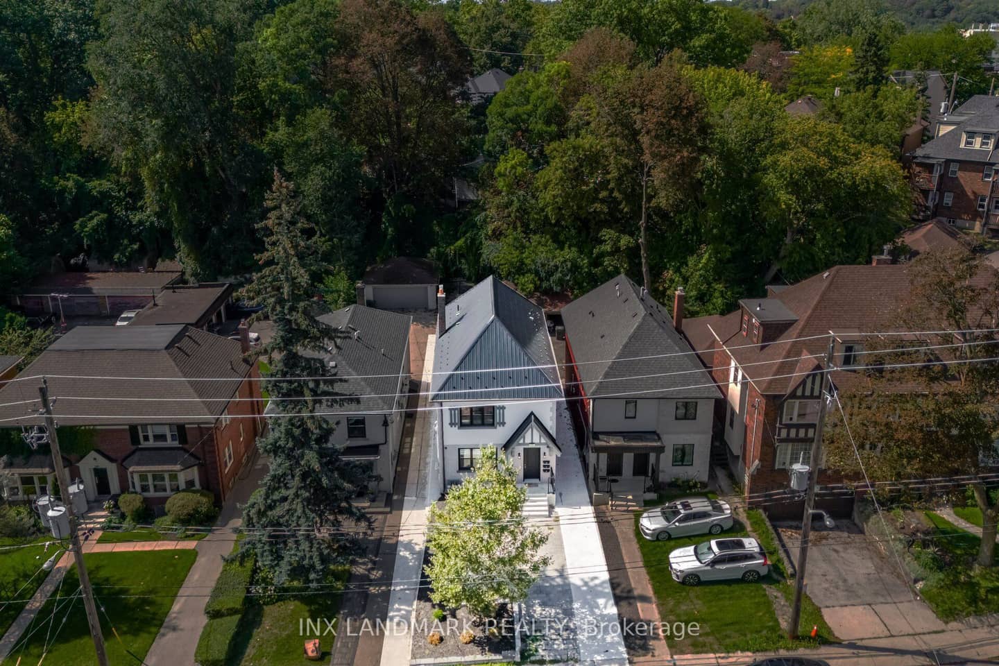 298 South Kingsway, Toronto, ON M6S 3T9